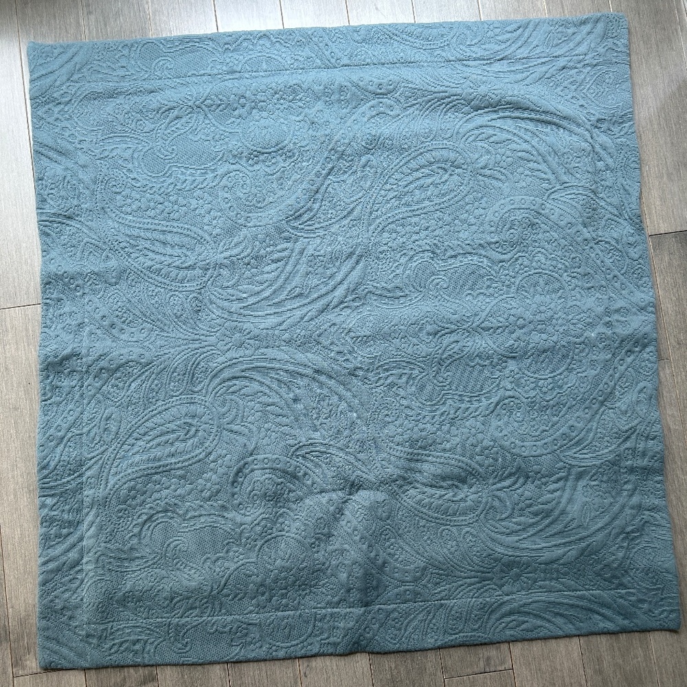 The Company Store set of 3 Shams 26x26  NEVER USED